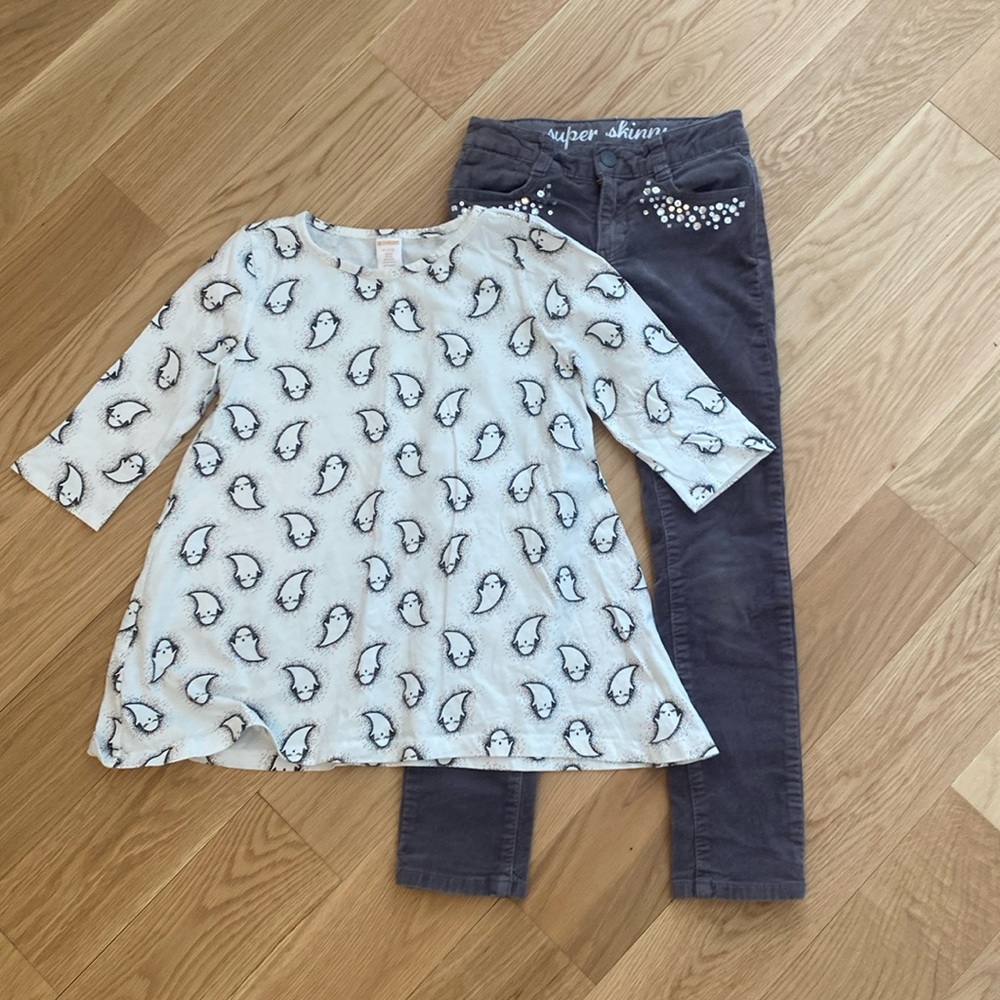 Full outfit. Great for spring fall winter. Halloween shirt.